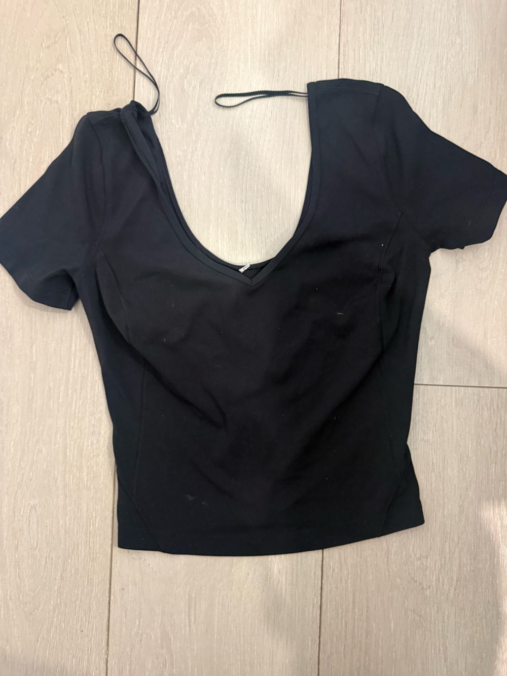 Women's Black Scoop Neck Short Sleeve Top